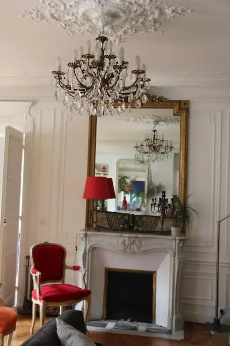 Διαμέρισμα 5 Bdr, 10 Ppl Georgous Typical Parisian Flat *